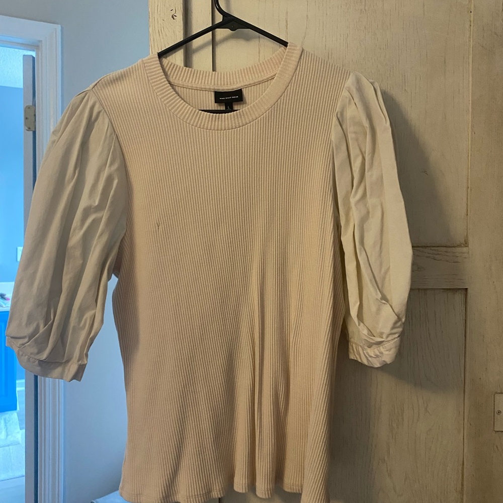 Who What Wear great trendy look of a neutral for all of your outfits. Size L